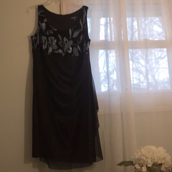 2 pc dress & jacket set - Picture 5 of 11